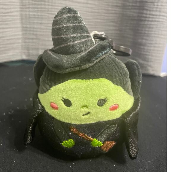 NEW with tag 2024 Squishmallow Wicked Elphaba 3" Keychain Clip-On! - Picture 1 of 4